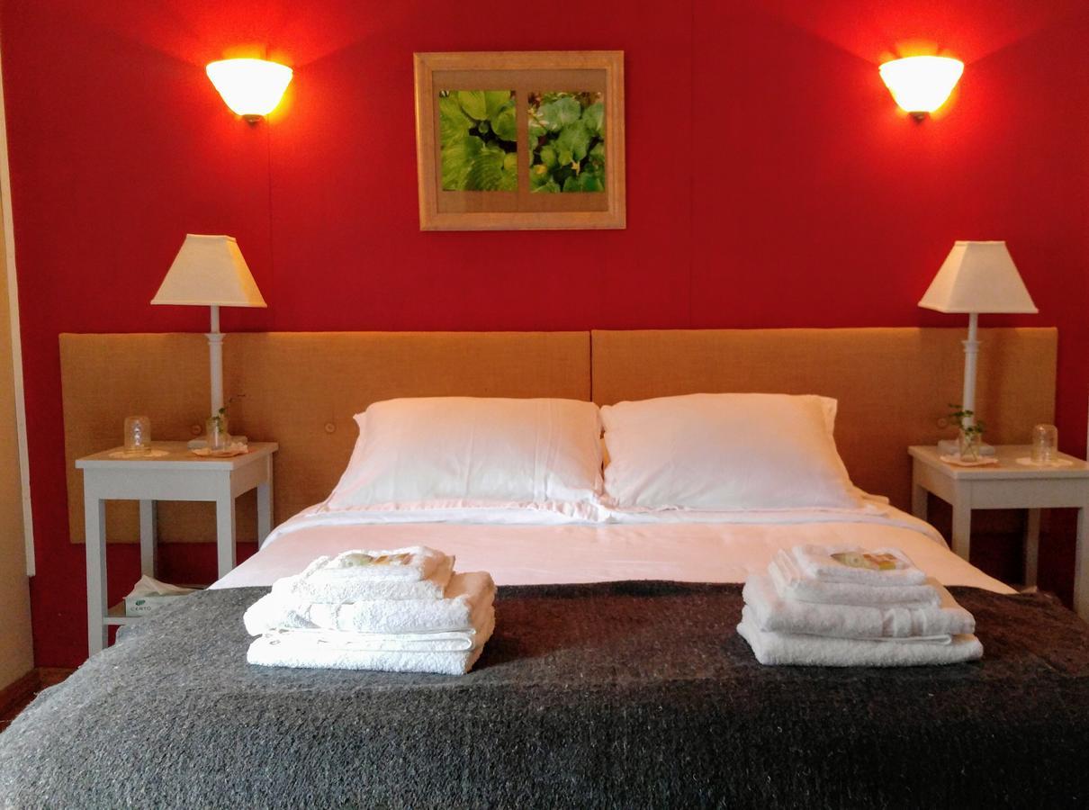 Pine Hill Arms Hotel Esterno foto